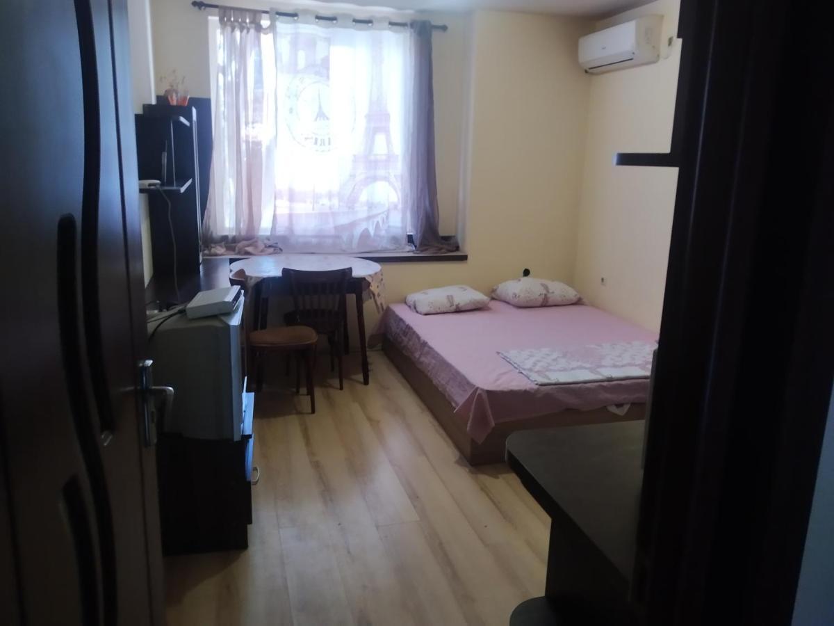 Apartmen Xan Malamir Varna Exterior foto