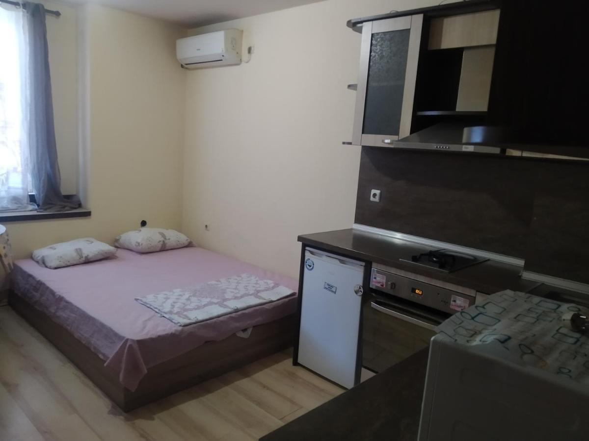 Apartmen Xan Malamir Varna Exterior foto