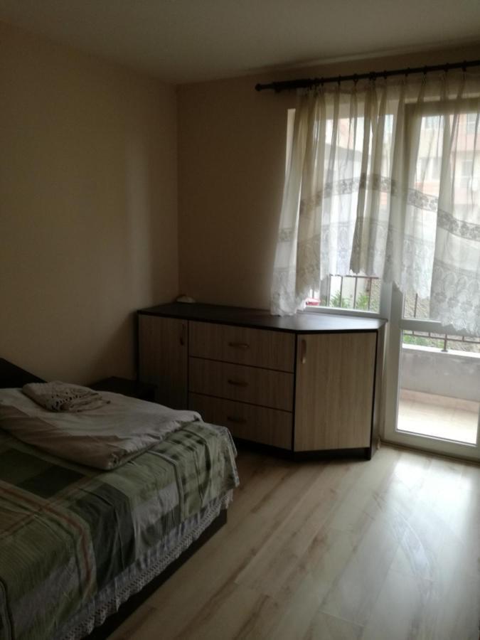Apartmen Xan Malamir Varna Exterior foto